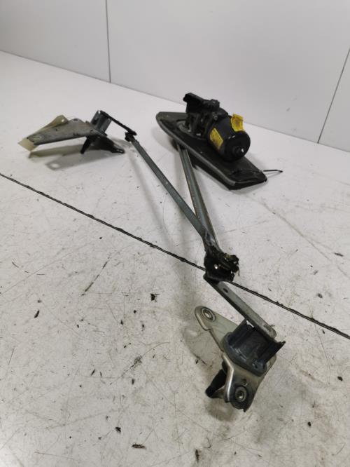 Moteur essuie glace avant -...