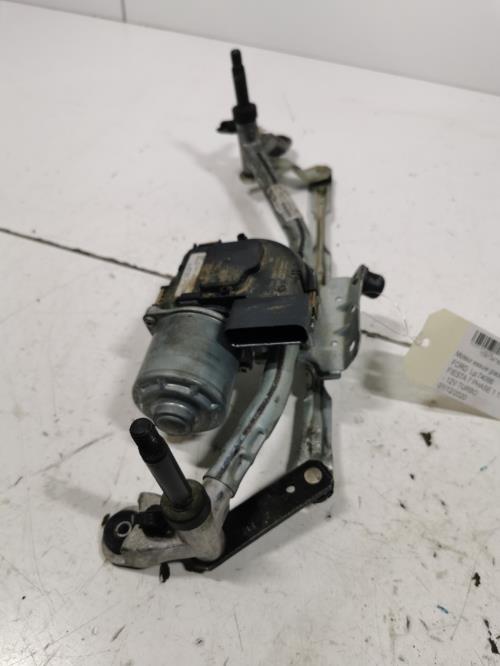 Moteur essuie glace avant -...