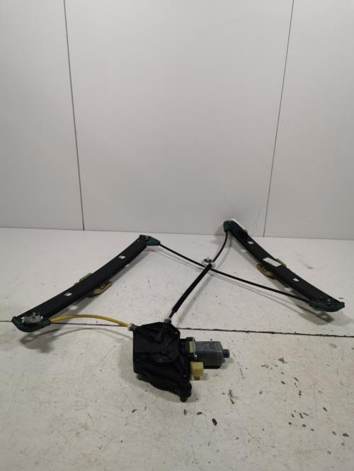 Leve vitre electrique avant...