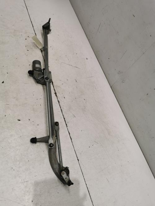 Moteur essuie glace avant -...