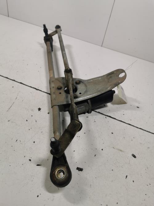 Moteur essuie glace avant -...