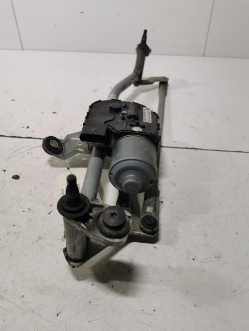 Moteur essuie glace avant -...