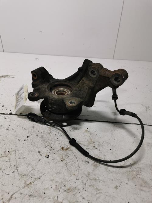 Fusee avant gauche - DACIA...