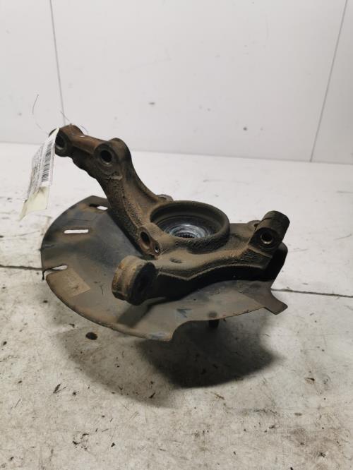 Fusee avant gauche - KIA...