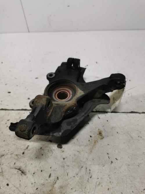 Fusee avant gauche - OPEL...