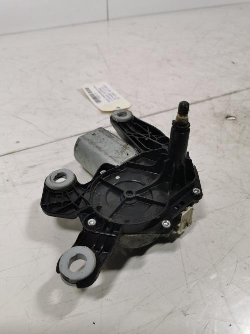 Moteur essuie glace arriere...