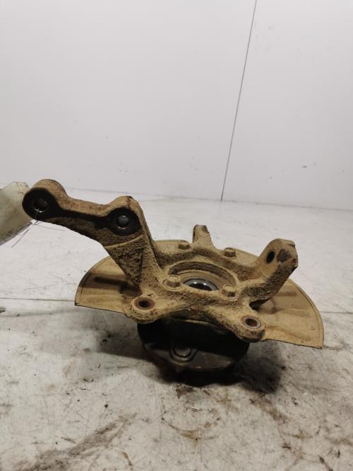 Fusee avant gauche - SUZUKI...