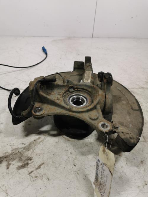 Fusee avant droit - CITROEN...