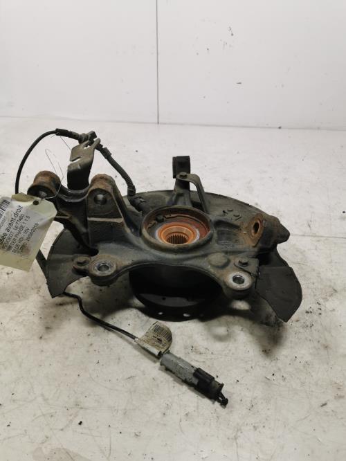 Fusee avant droit - PEUGEOT...