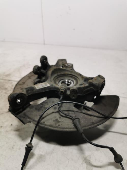 Fusee avant droit - CITROEN...