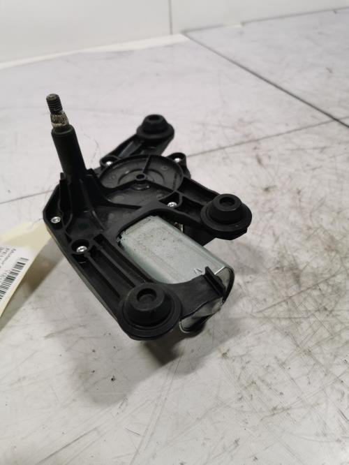 Moteur essuie glace arriere...