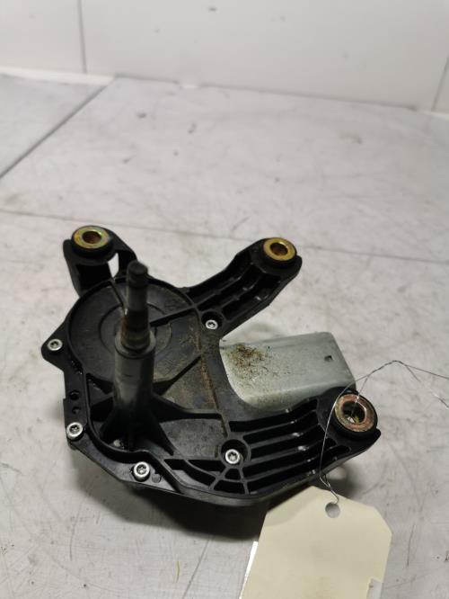 Moteur essuie glace arriere...