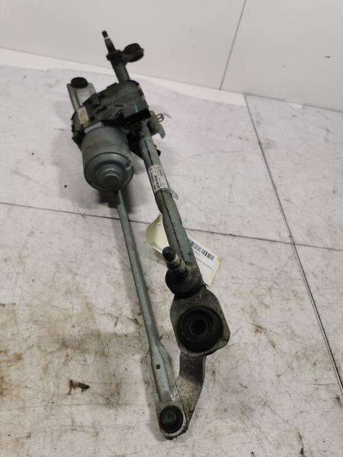 Moteur essuie glace avant -...