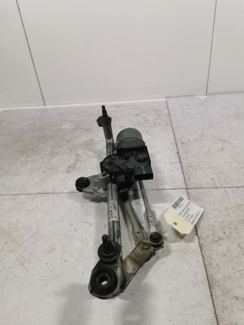 Moteur essuie glace avant -...