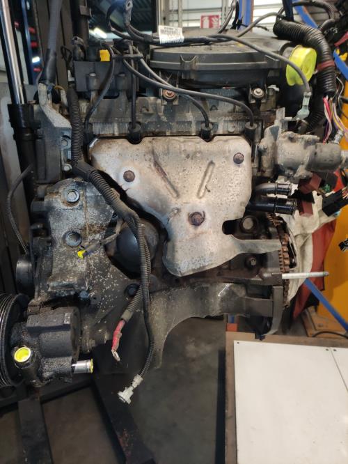 Moteur - DACIA SANDERO 1