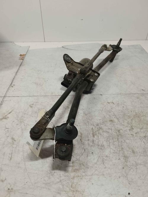 Moteur essuie glace avant -...