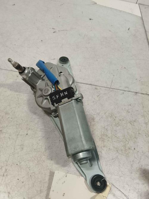 Moteur essuie glace arriere...