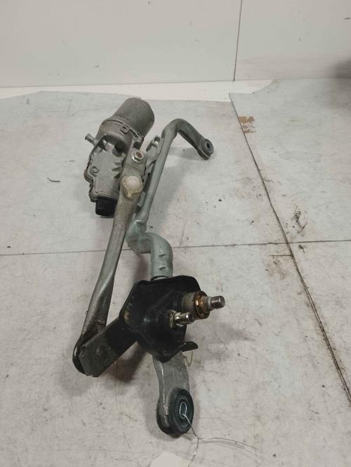 Moteur essuie glace avant -...