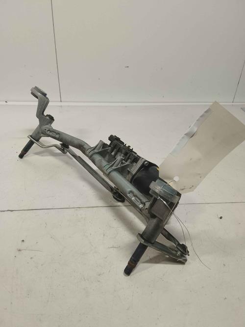 Moteur essuie glace avant -...