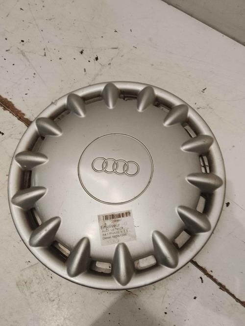 Enjoliveur - AUDI A4 1 PHASE 1