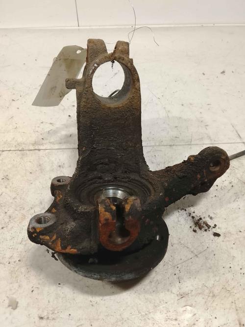 Fusee avant droit - PEUGEOT...