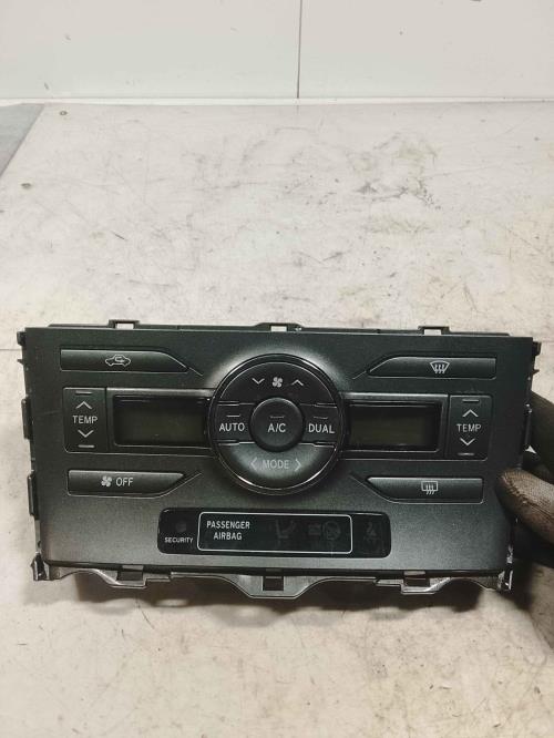 Commande chauffage - TOYOTA...