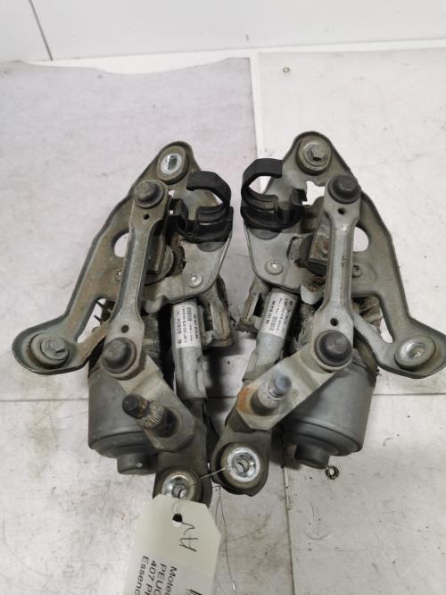 Moteur essuie glace avant -...