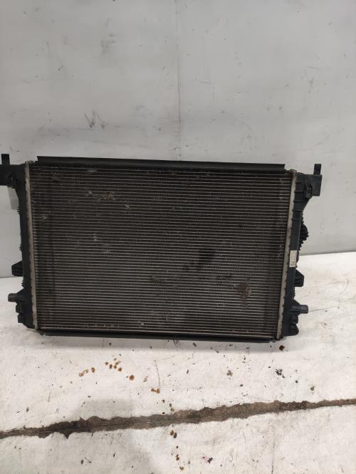 Radiateur eau - VOLKSWAGEN...