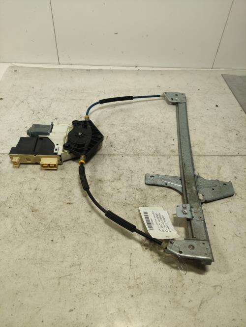Leve vitre electrique avant...