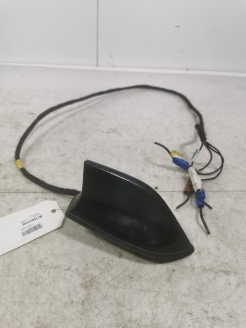 Antenne - RENAULT CAPTUR 2...