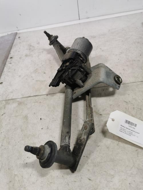 Moteur essuie glace avant -...