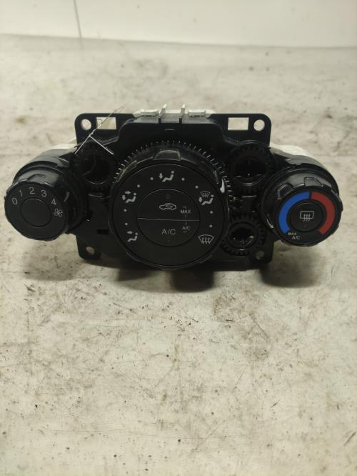 Commande chauffage - FORD...