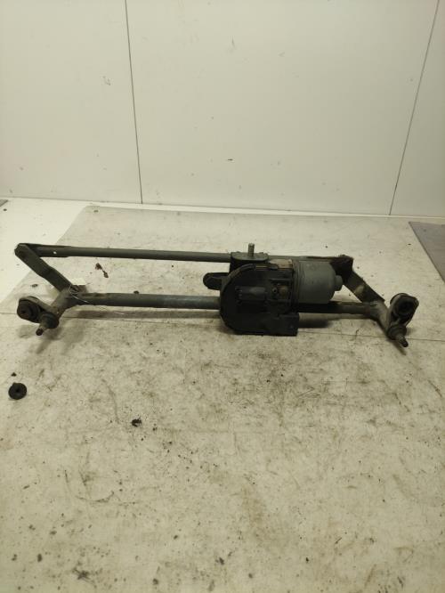 Moteur essuie glace avant -...
