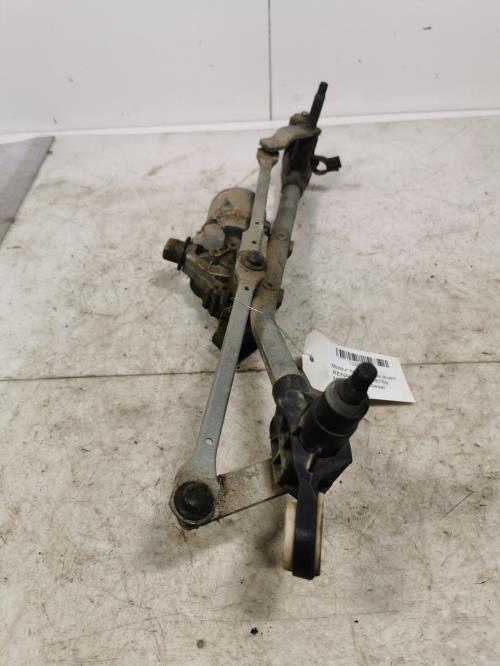 Moteur essuie glace avant -...