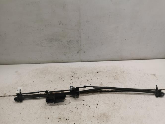 Moteur essuie glace avant -...
