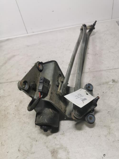 Moteur essuie glace avant -...