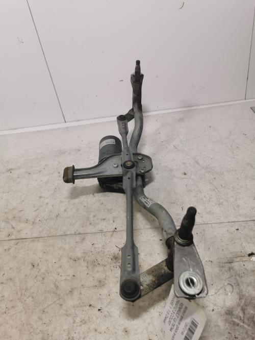 Moteur essuie glace avant -...