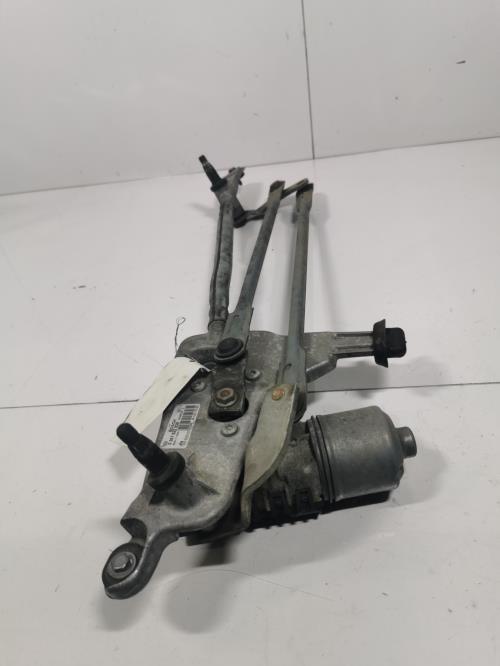Moteur essuie glace avant -...