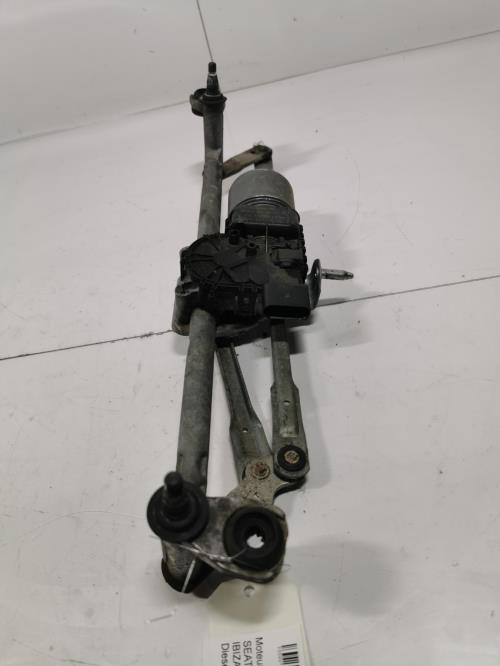 Moteur essuie glace avant -...