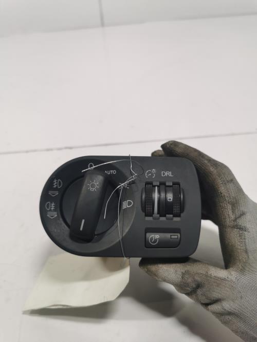 Commande de phare - AUDI A3...