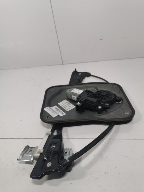 Leve vitre electrique avant...