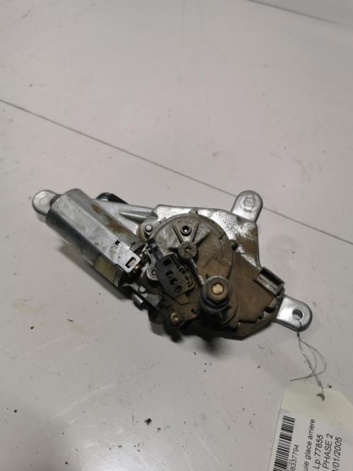 Moteur essuie glace arriere...