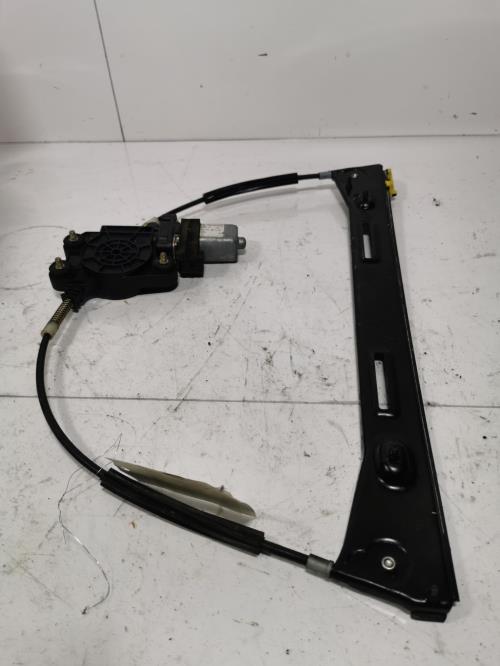 Leve vitre electrique avant...