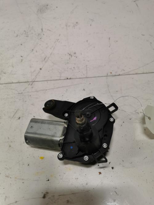 Moteur essuie glace arriere...