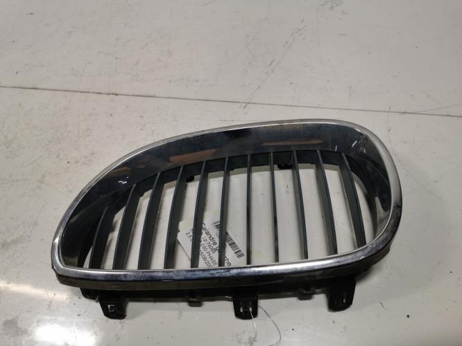 Calandre gauche - BMW SERIE...