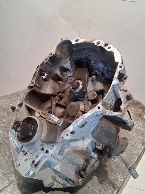 Boite de vitesses - RENAULT...