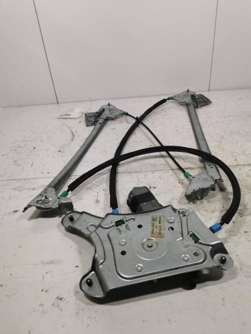 Leve vitre electrique avant...