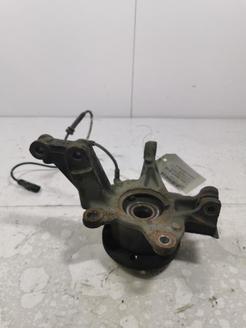 Fusee avant droit - RENAULT...