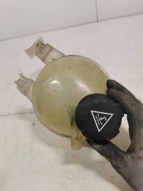 Vase d'expansion - PEUGEOT...