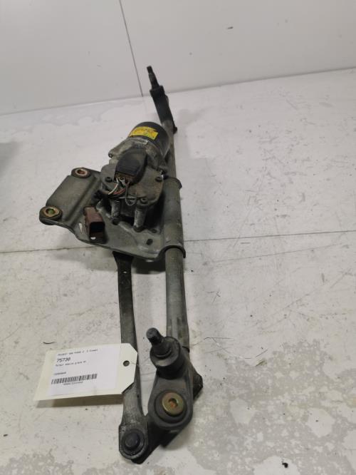 Moteur essuie glace avant -...